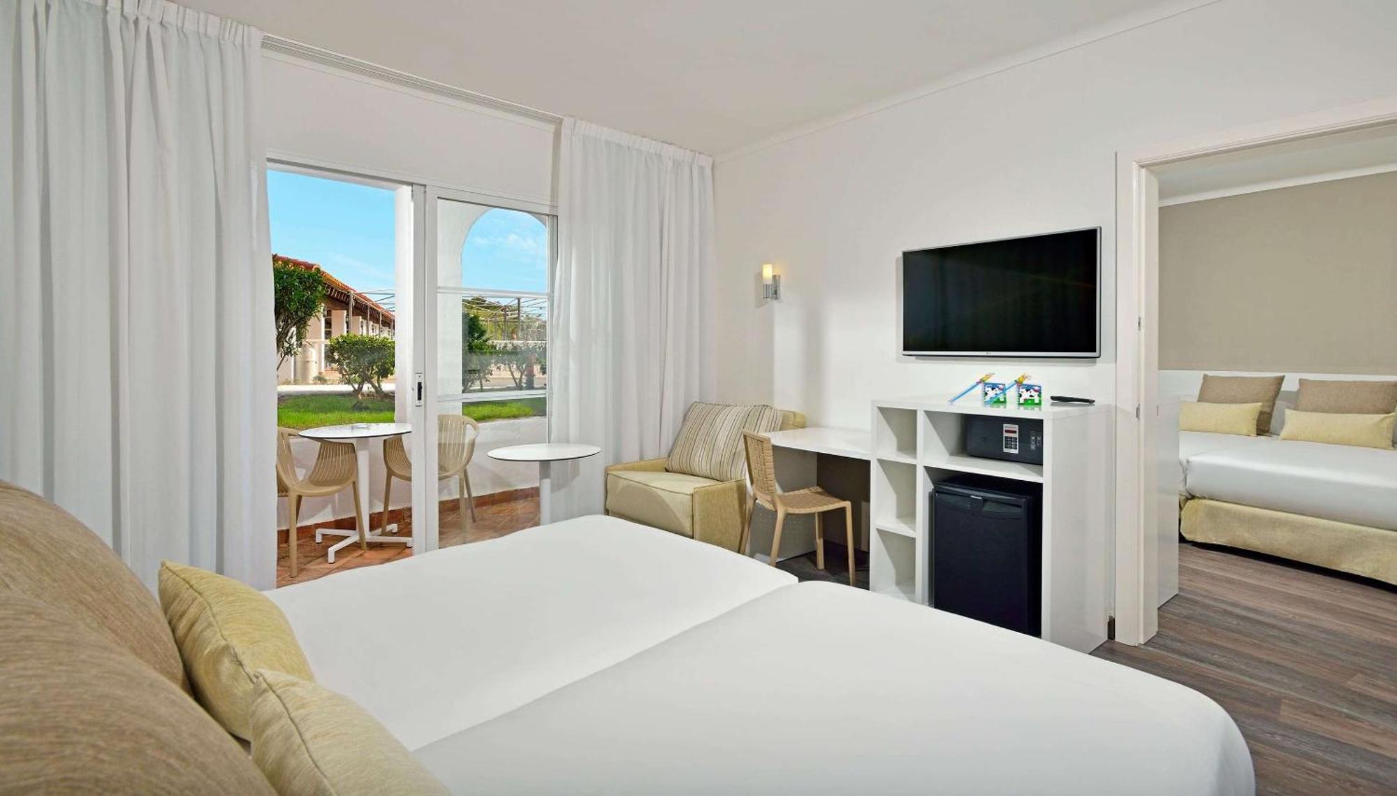 Sol Falco Menorca Son Xoriguer Ngoại thất bức ảnh