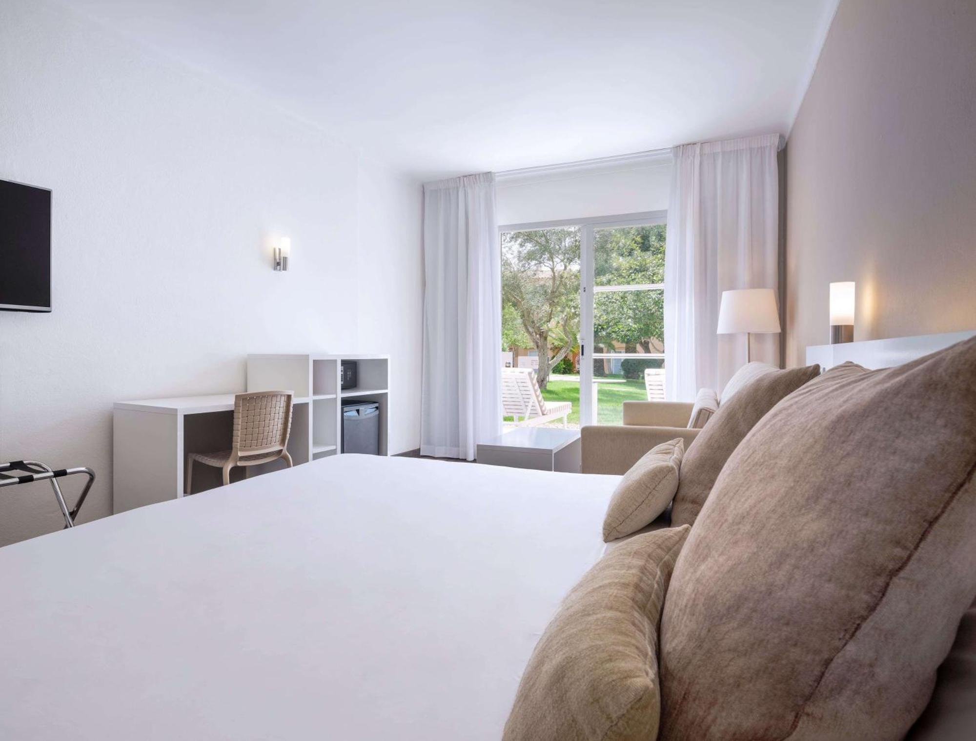 Sol Falco Menorca Son Xoriguer Ngoại thất bức ảnh