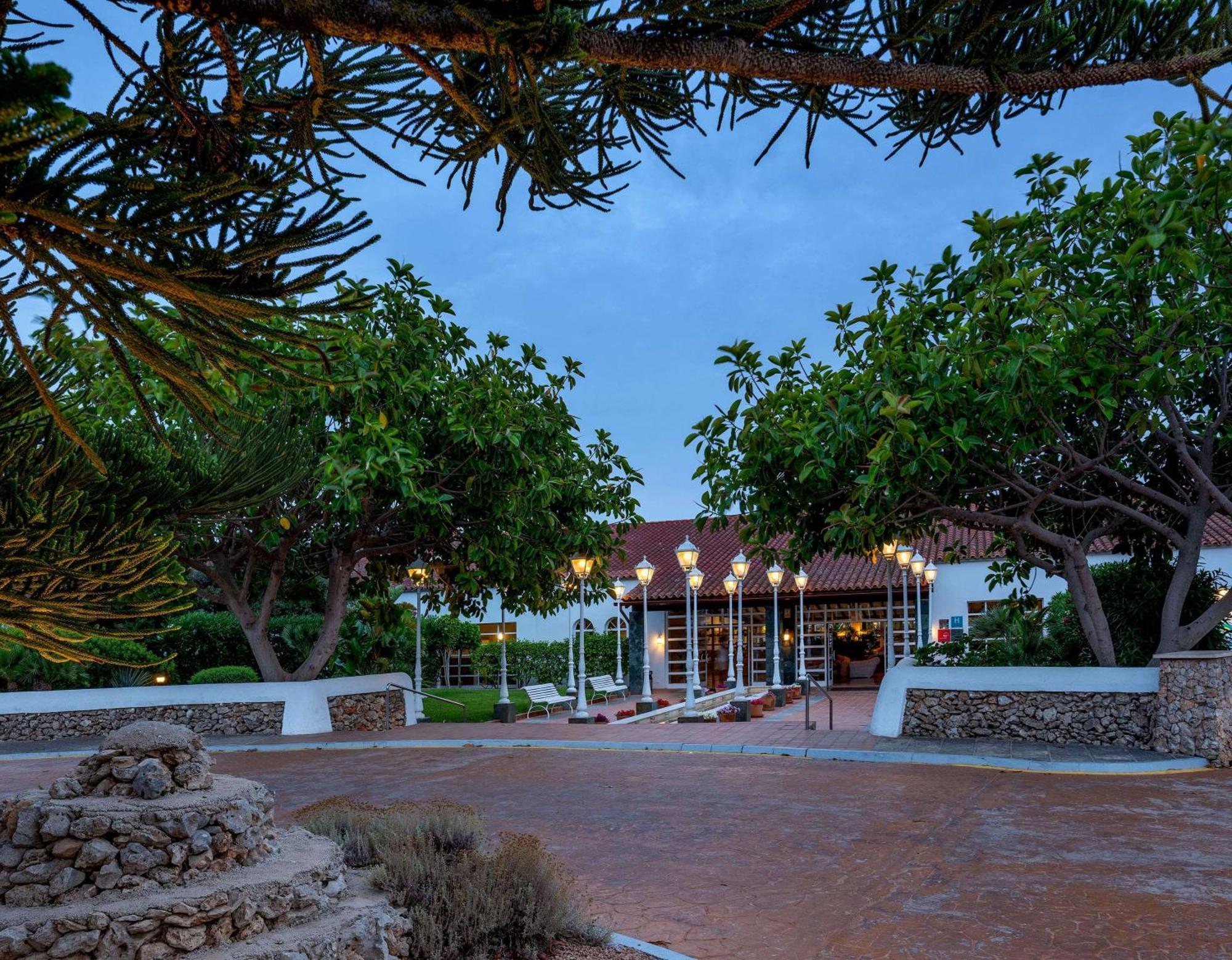 Sol Falco Menorca Son Xoriguer Ngoại thất bức ảnh