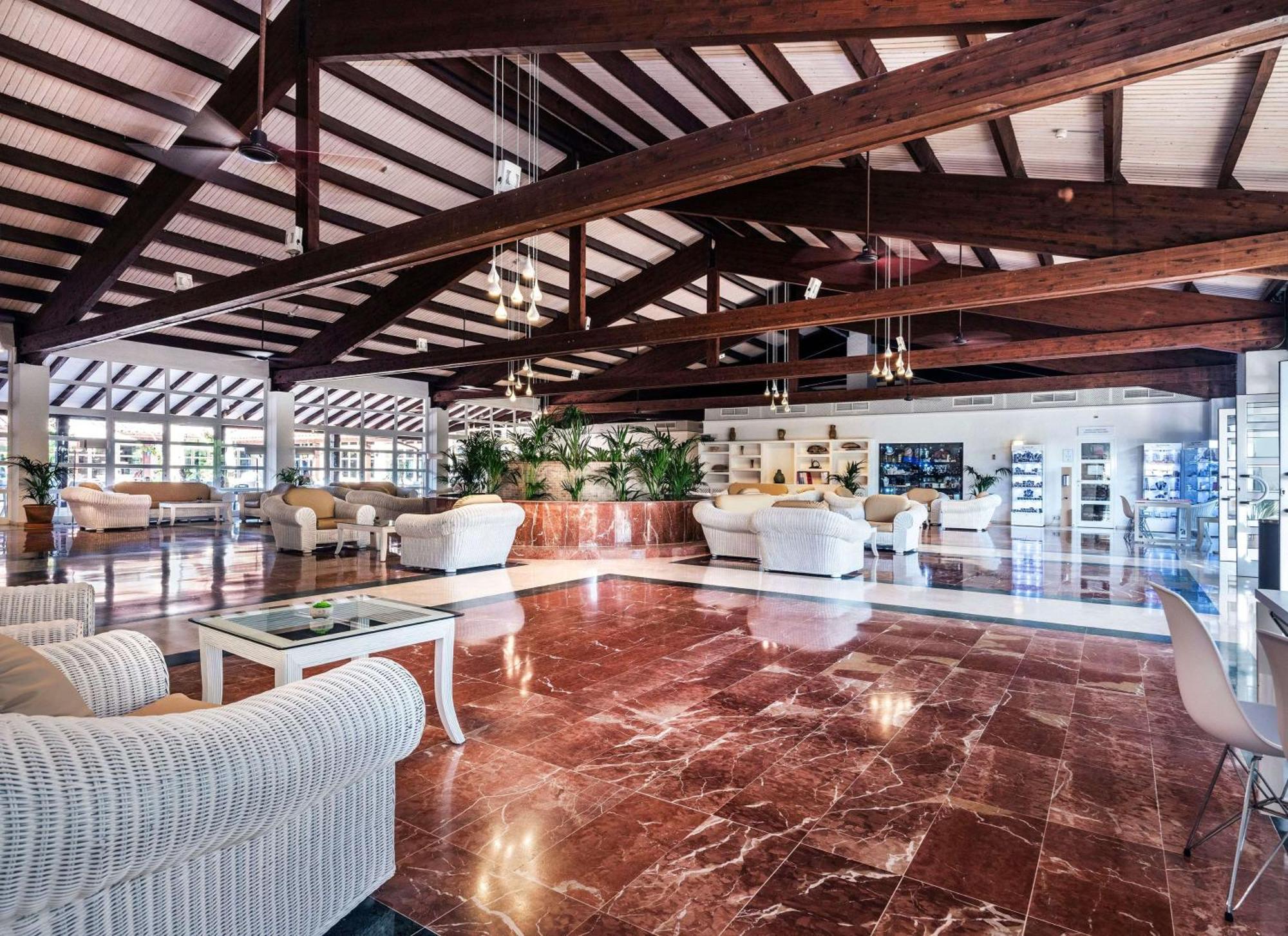 Sol Falco Menorca Son Xoriguer Ngoại thất bức ảnh